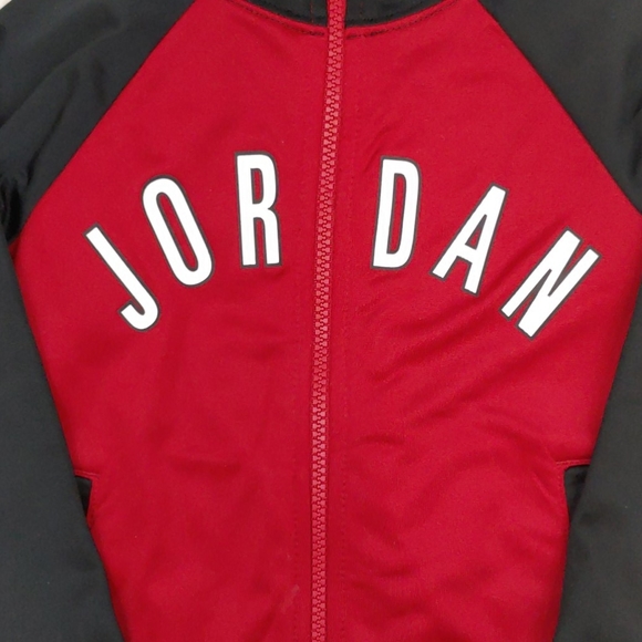 🎄SOLD🎄Jordan Track Suit Size 4 - Picture 2 of 9